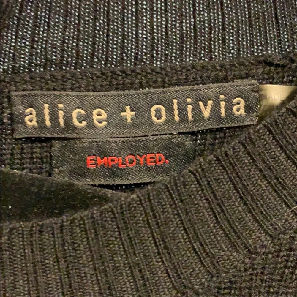 Alice + Olivia Knit Dress - Picture 3 of 4